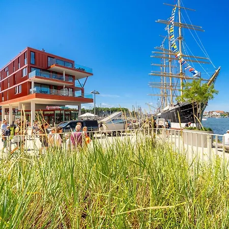 Promenadenvilla 03 09 Daire Lübeck